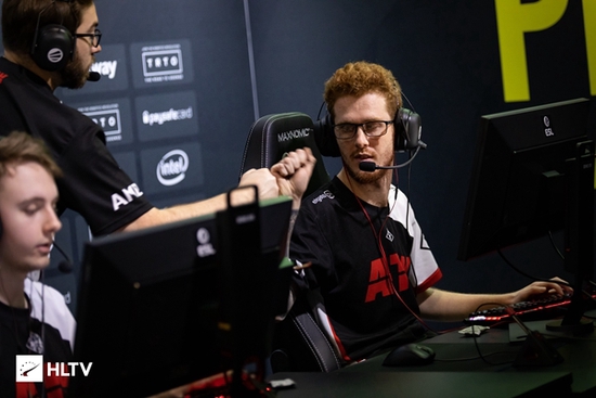 缅甸队和越南队在中国东盟藤球邀请赛中夺冠